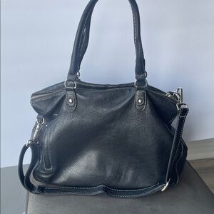Roots GRACE large Black Leather Shoulder Bag GUC